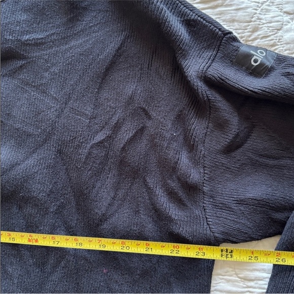 ALO Scholar Crewneck Sweater - Picture 5 of 11